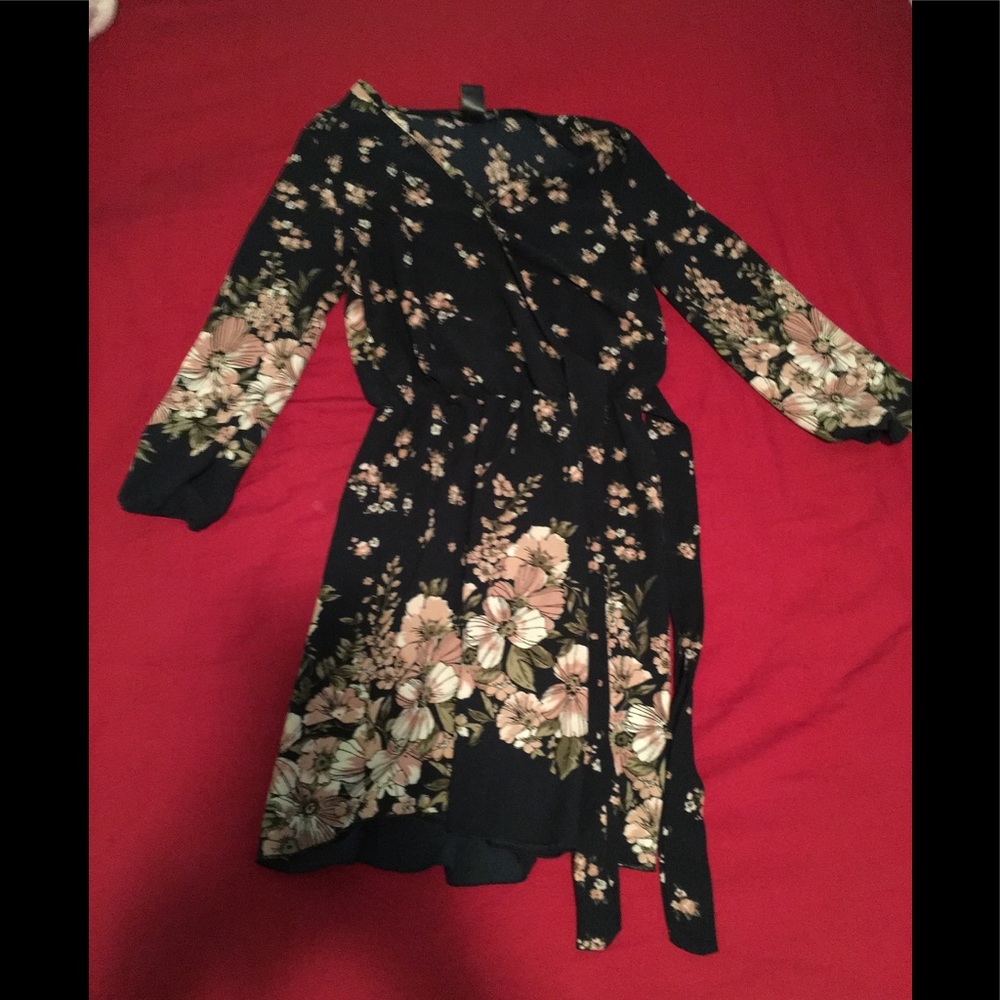 Floral long sleeve dress